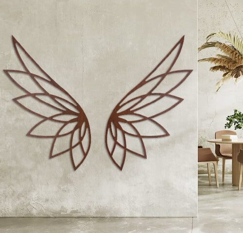 لوحة ديكور خشبية بتصميم اجنحة