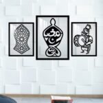 منحوتة أكريلك ثلاثية الأبعاد بتصميم زخرفي أسود، تشمل أشكال تقليدية وفانوس.