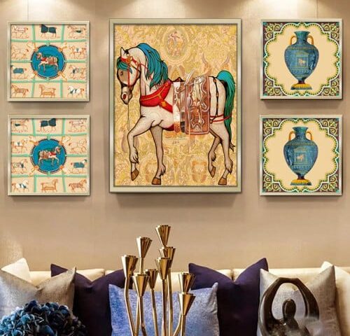 مجموعة مكونة من 5 لوحات كنفاس