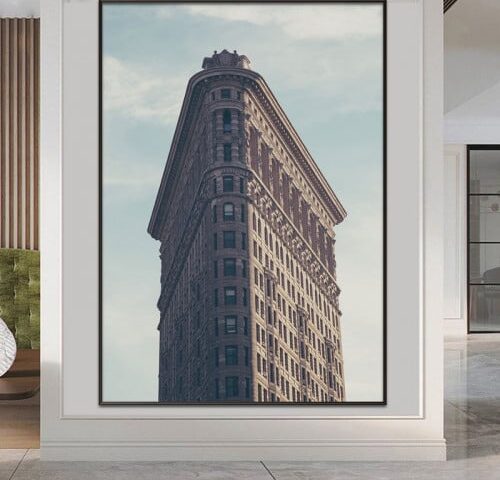 لوحة قماشية بتصميم مودرن مع برواز مجوف