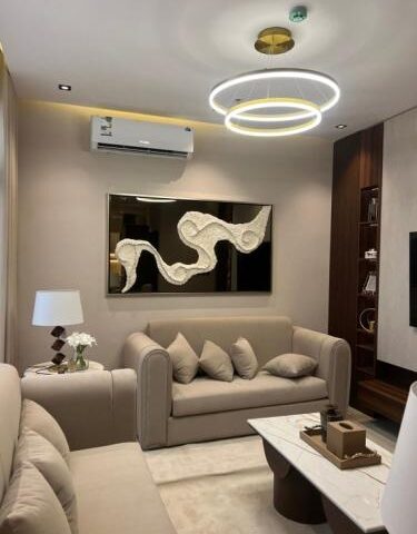 مرايا لون بني بتصميم الجبسيات المبتكرة COIN